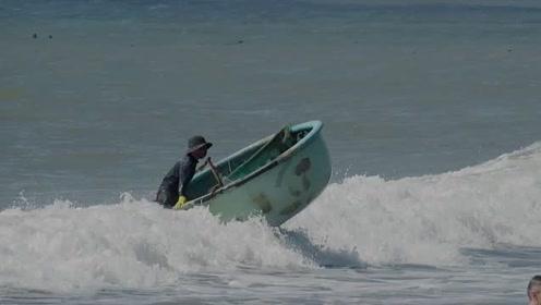 “阳光罗甸”全民水上运动汇(玉湖龙舟赛)暨民俗文化巡游活动圆满收官
